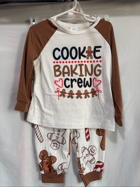 Kids "Cookie Baking Crew" Brown & White Pajama Set Xs199